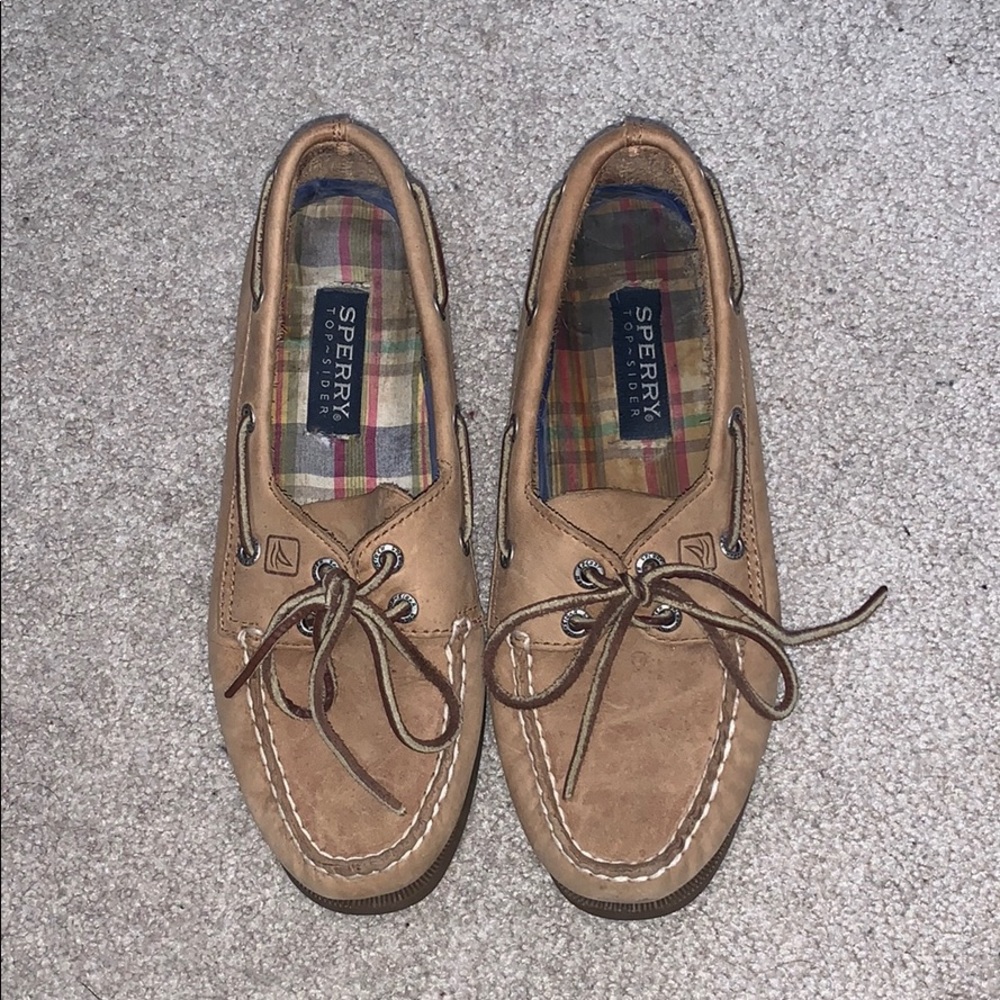 Sperry Topsiders